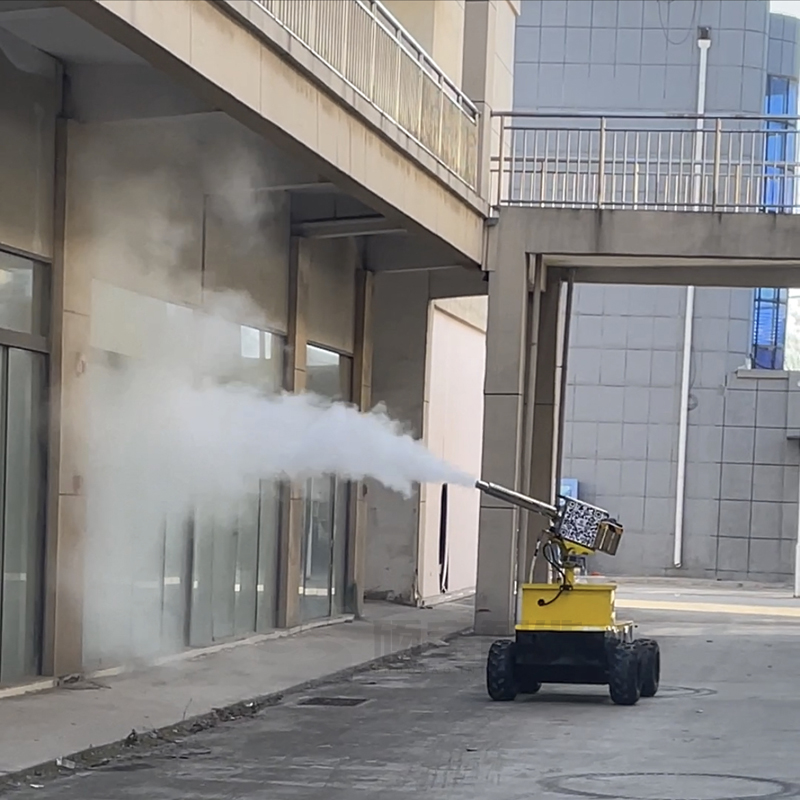 视频图传遥控弥雾机.jpg